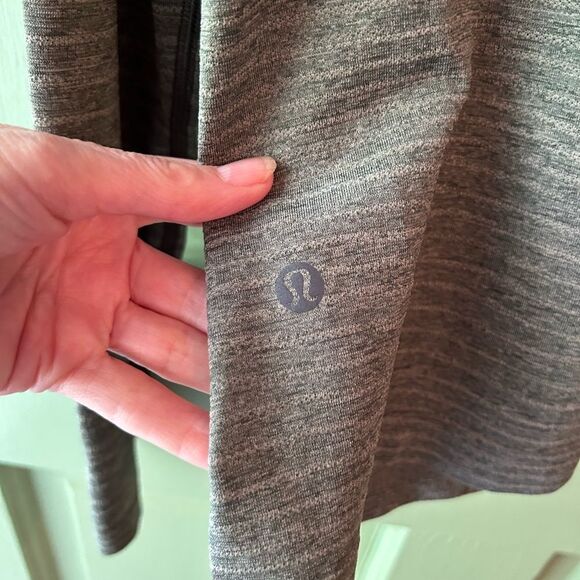 Lululemon Metal Vent Tech 1/2 Zip 2.0 Pullover Rosemary Green/Smoked S… - Picture 5 of 6